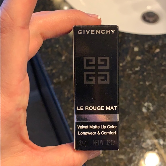 Givenchy Other - NWT givenchy rouge stilleto lip color